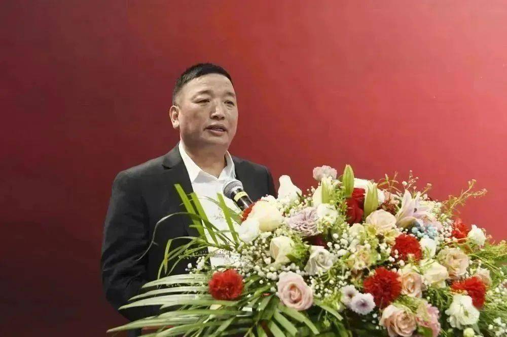 终身名誉会长陈瑞彬作答谢致辞.