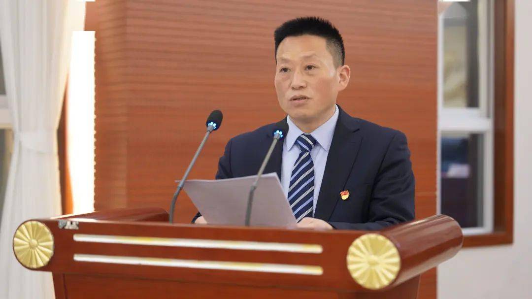 宁陕农商银行党委书记,董事长李新泰:我们将始终把学习宣传贯彻落实党