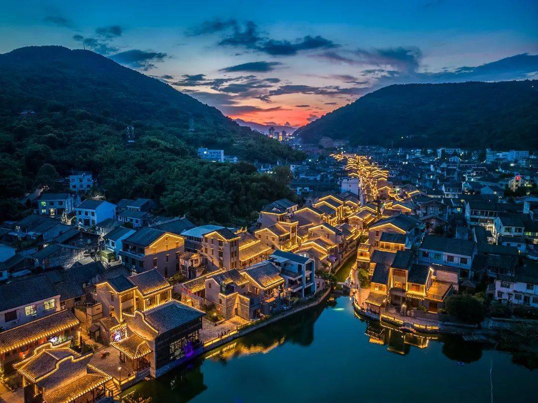 坡南古街:在保护传承中绽放光彩_历史_老街_文化