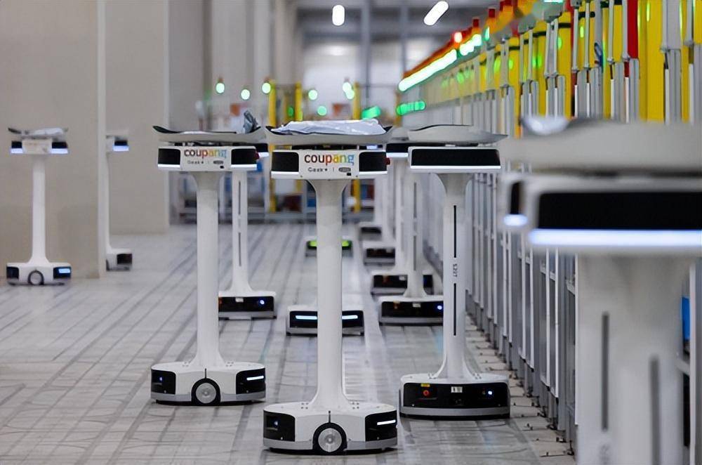 bloomberg:韩国最大电商企业单仓部署超千台极智嘉机器人_coupang