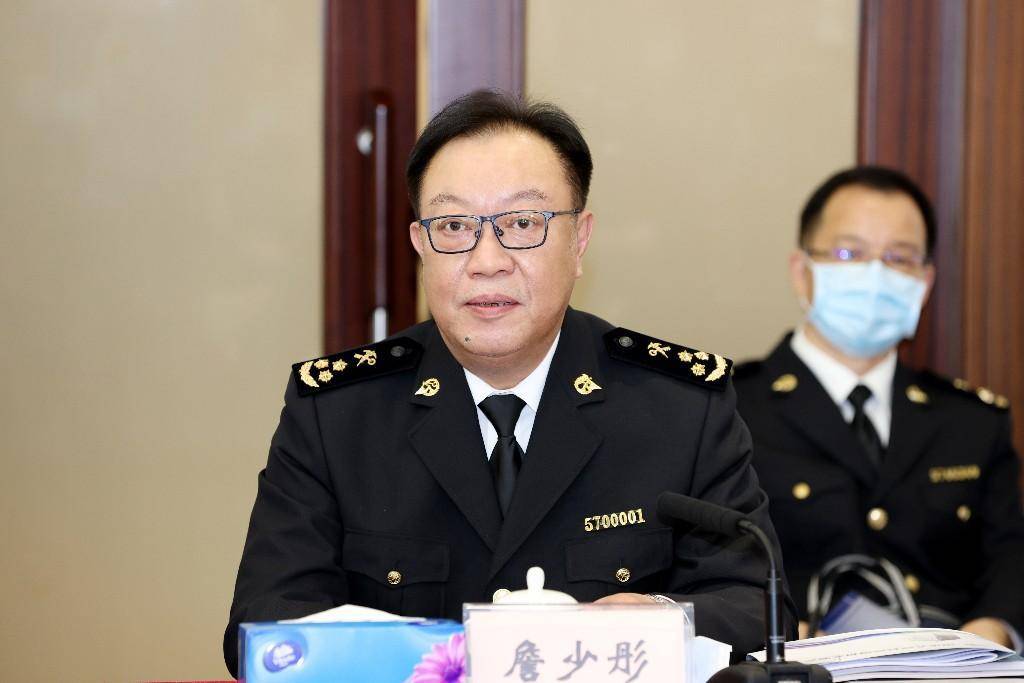 拱北海关关长詹少彤感谢各相关单位部门,社会各界一直以来对该关工作