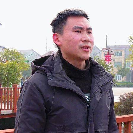 江陵县司法局沙岗司法所所长伍超有了村规民约,村务管理有了依据,大小