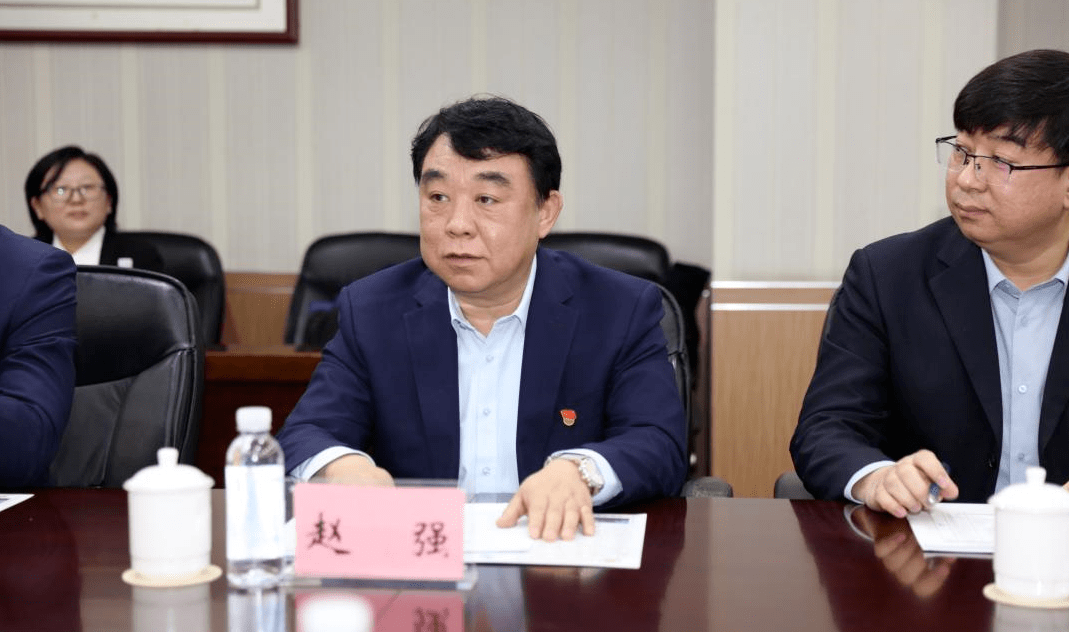 会议伊始,赵强副院长就天津中医药大学第一附属医院的发展历史,医院