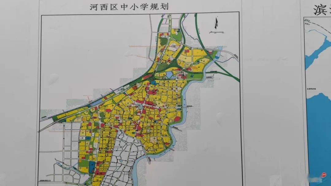 白石湖外国语学校项目现场,发现钦州未来教育资源规划,有你家附近吗
