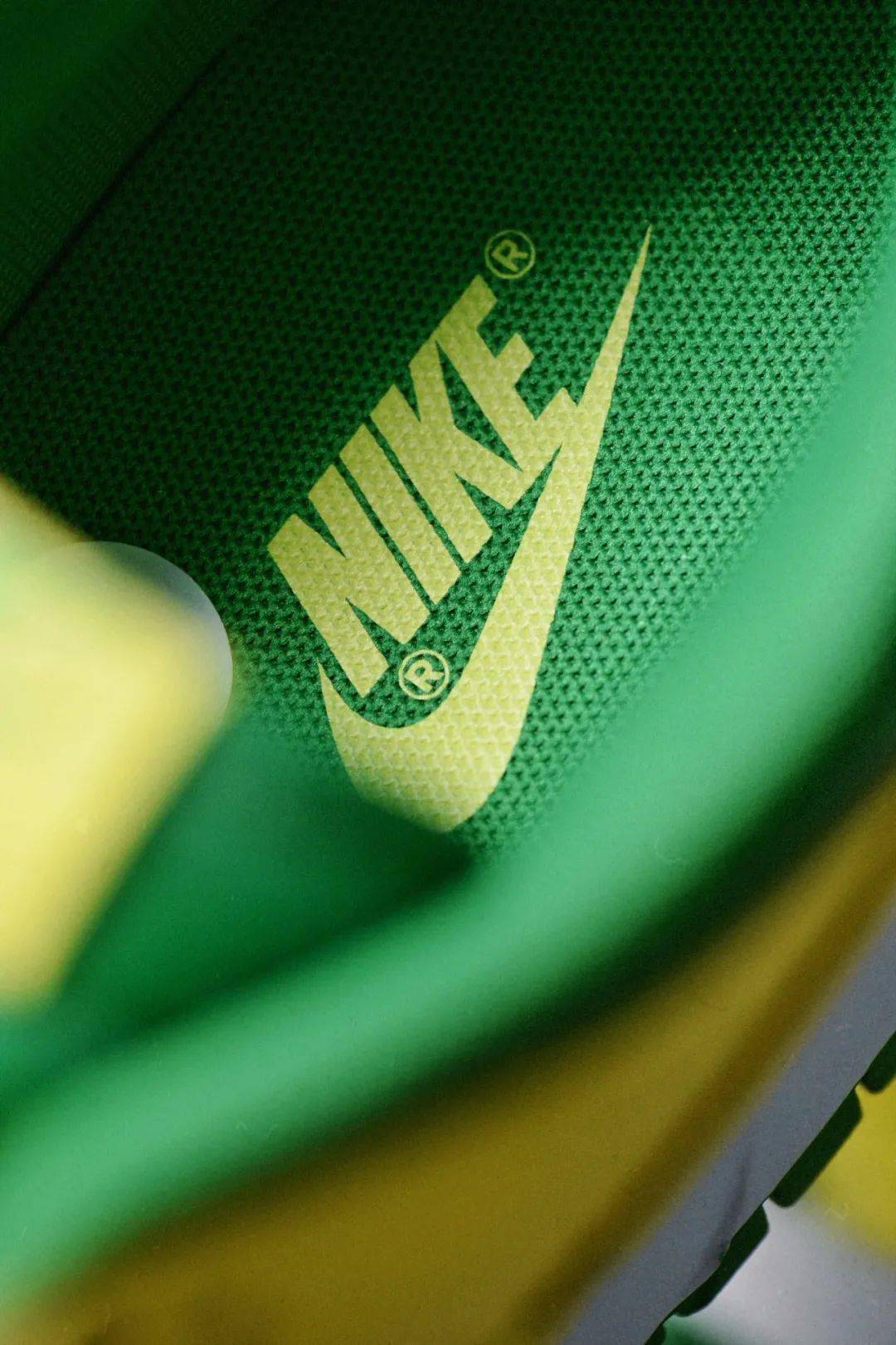 nike dunk low retro bttys