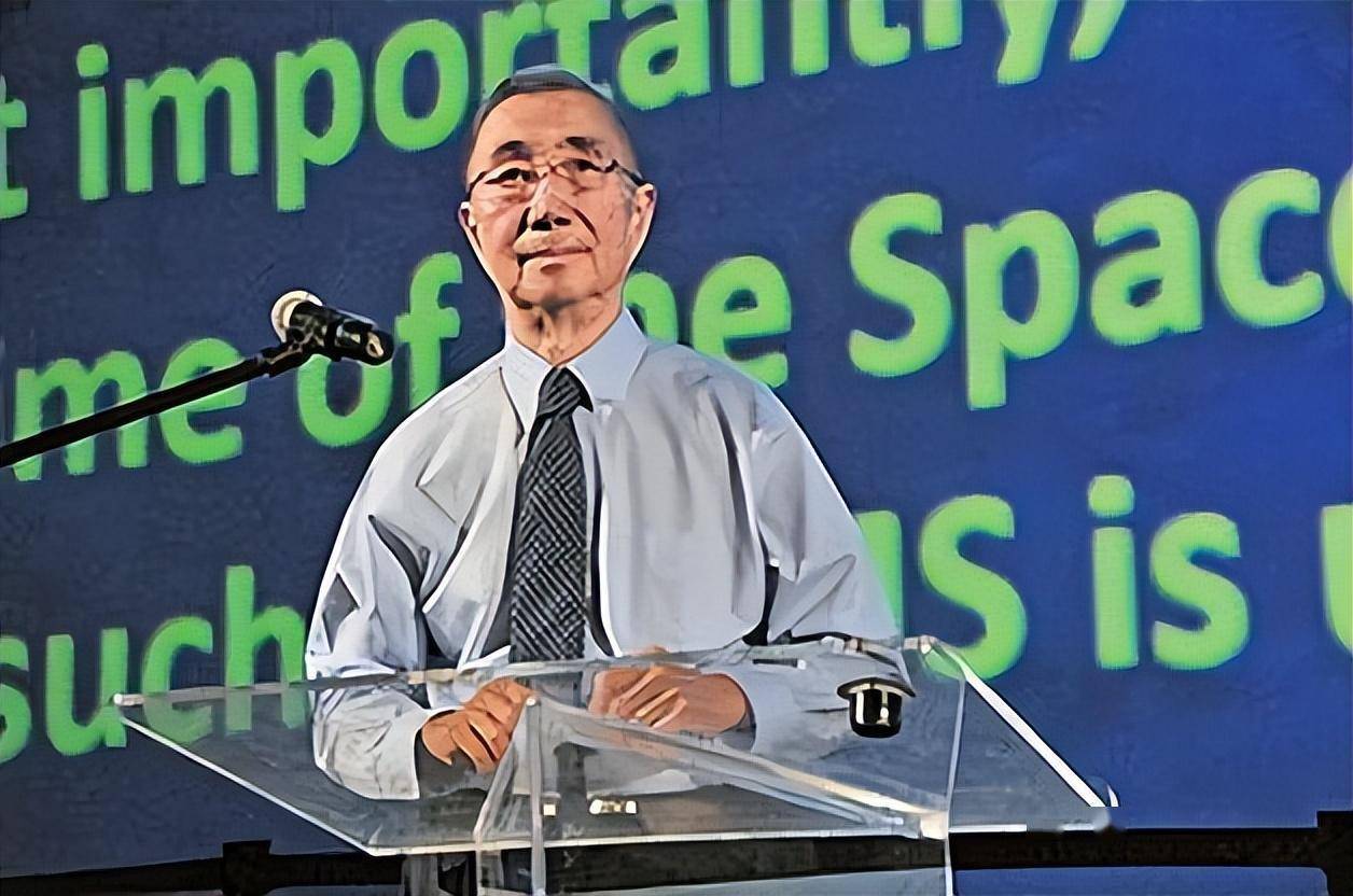 诺贝尔奖获得者丁肇中:美籍华裔,却用中文怼美国,为中国赚外汇