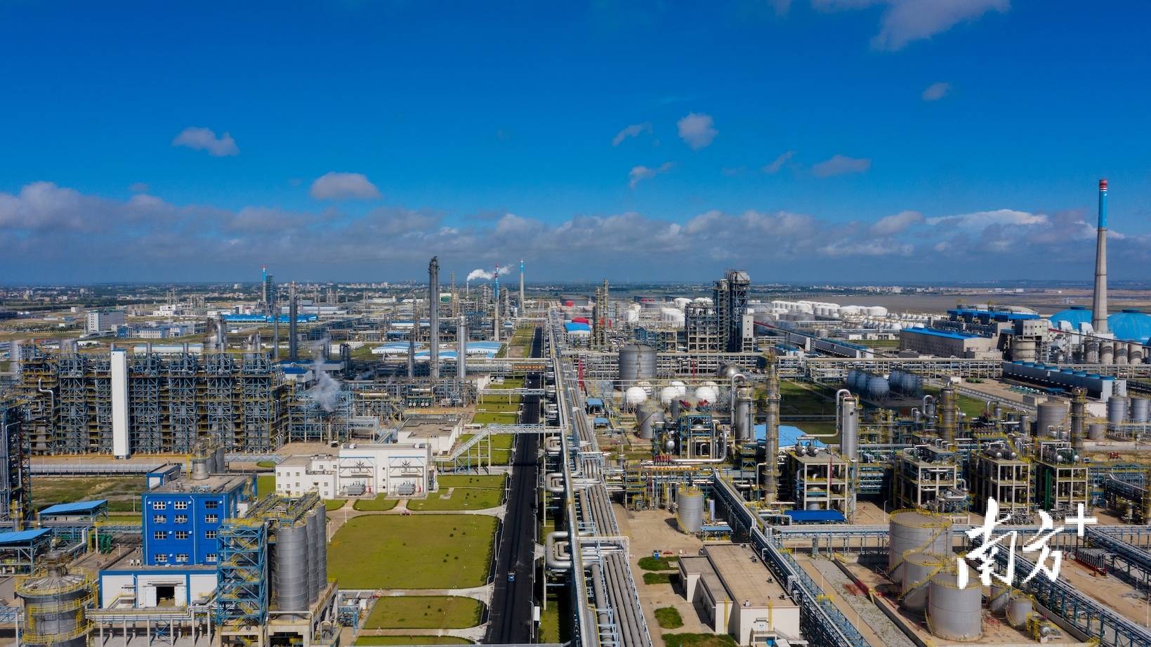 高质量 开新局丨湛江经济技术开发区:世界500强集聚 千亿集群崛起