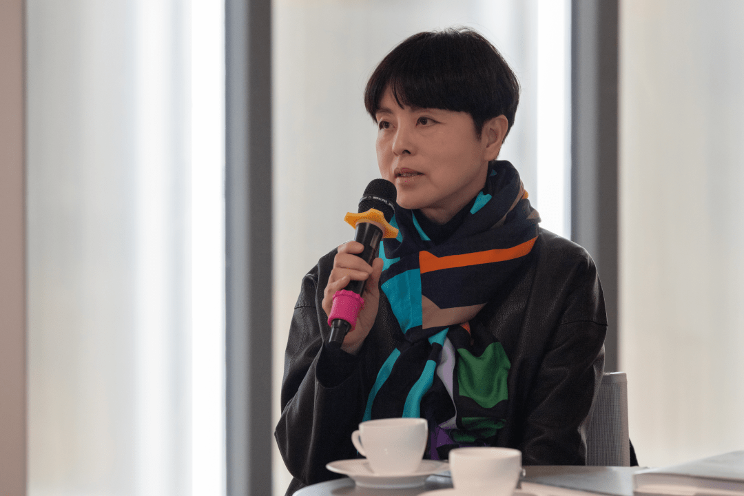 学术丨自然,风景与绘画:刘商英个展"在世界之间行走"研讨会综述_创作