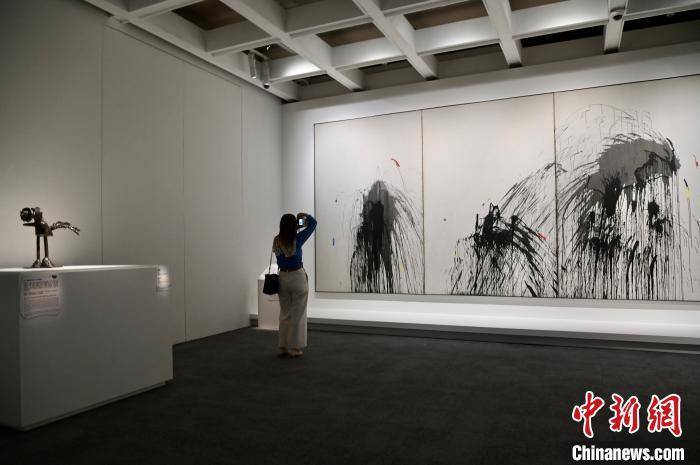 香港艺术馆展出94件超现实主义巨匠胡安·米罗做品