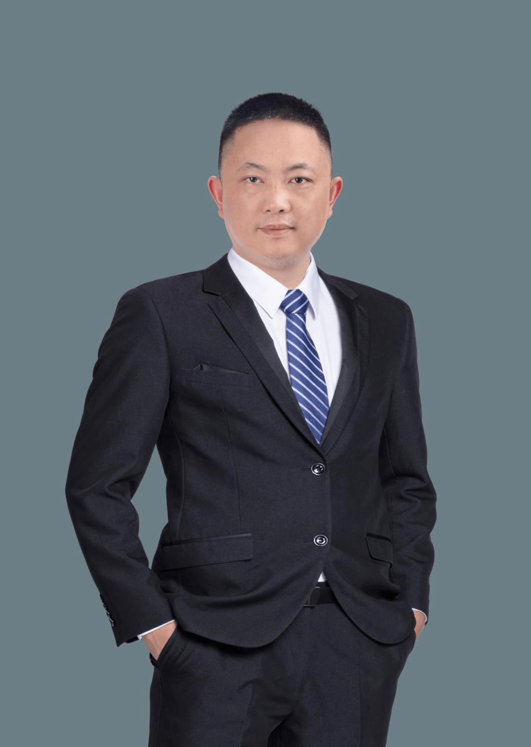 陈文生科主任,医学博士,毕业于北京协和医学院阜外心血管病医院.