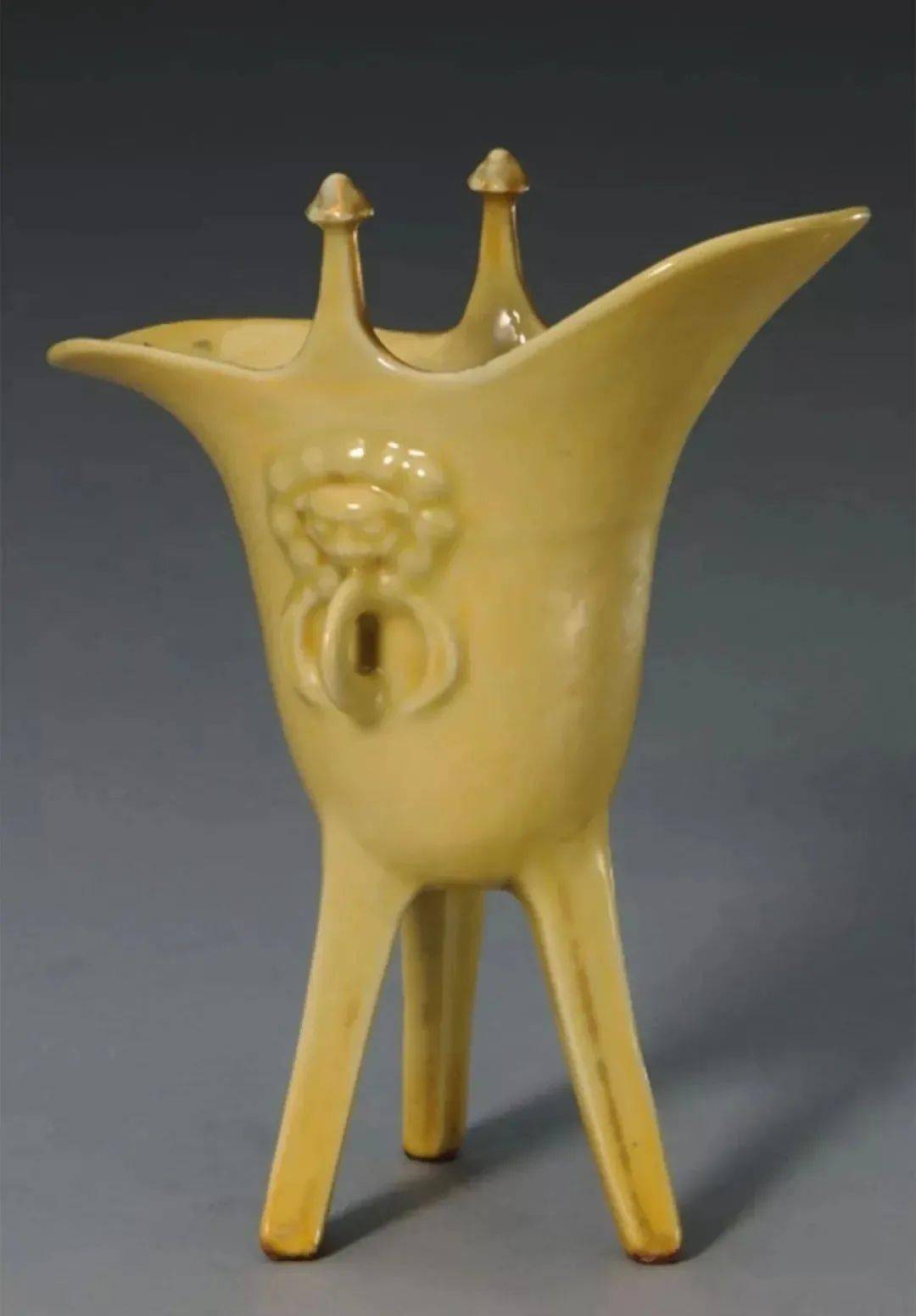 7_W7738【惠】SG 人間国宝中国骨董陶芸磁器【明代の青花人物梅瓶です 