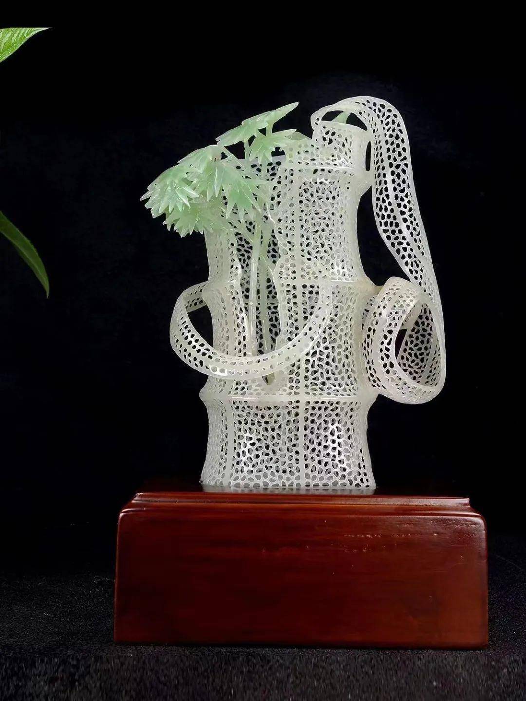 镇平玉雕再获佳绩!_金奖_工艺美术_王可