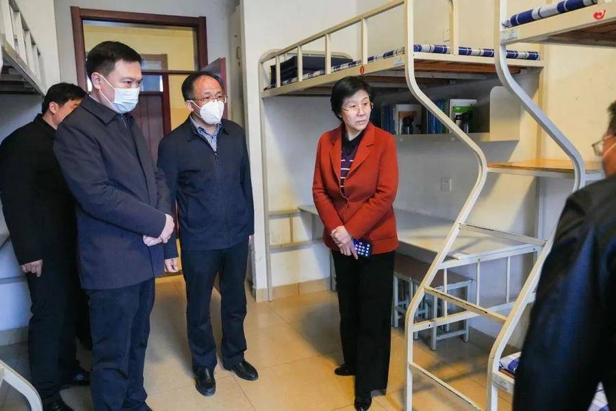 曲阜师范大学党委副书记李志红到滨州职业学院调研