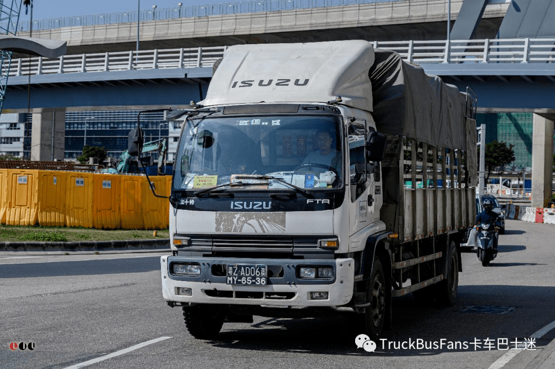 三十年老车依旧坚挺——澳门街头街拍日系卡车_搜狐汽车_搜狐网