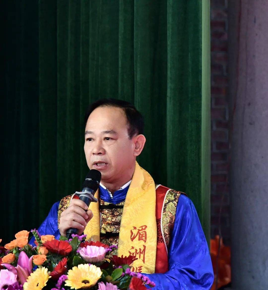 林金赞致辞△广东省汕头市潮阳区区委,统战部部长谢海洲说:"非常