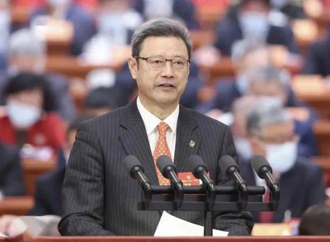 全国政协十四届一次会议第二次全体会议大会发言摘登(一)_发展_中国_