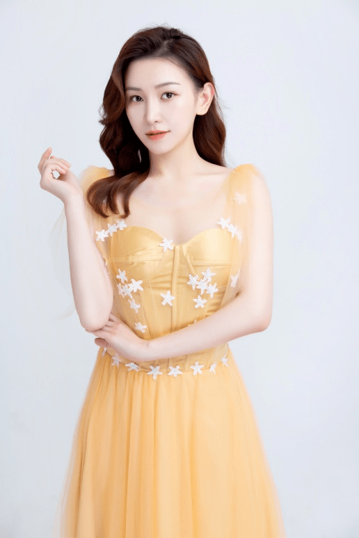 主持人晨馨与您相约上饶弋阳龟峰_江西_启航_com