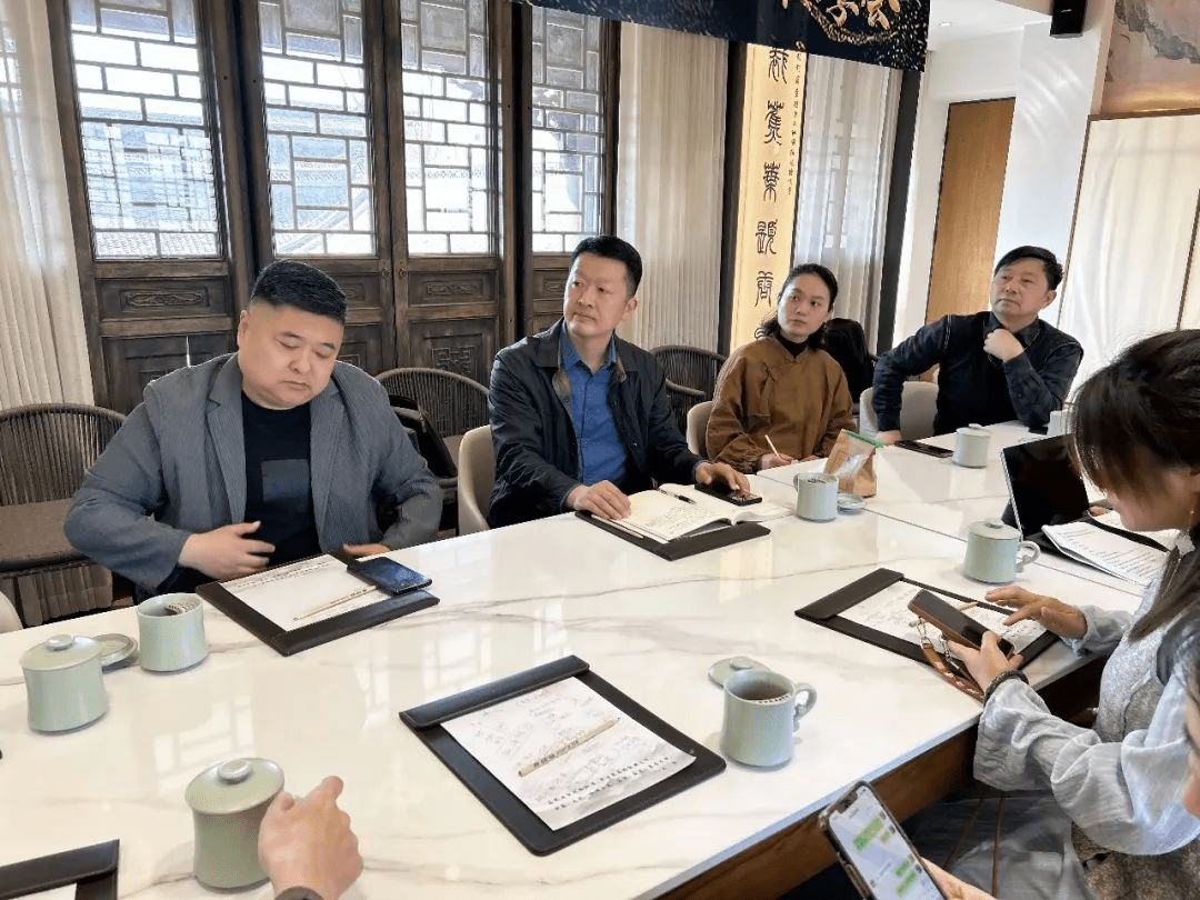3月13日,由上海四季花道品牌创始人魏语萱,上海荷逸文化生活服务中心