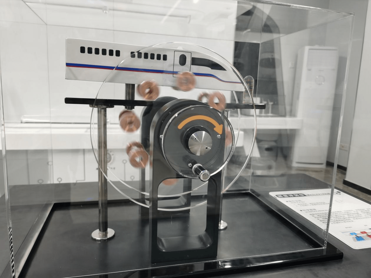 尖端智能设备、人工智能、虚拟现实…… 这所名校里藏着个宝藏科技馆4 尖端智能设备、人工智能、虚拟现实…… 这所名校里藏着个宝藏科技馆