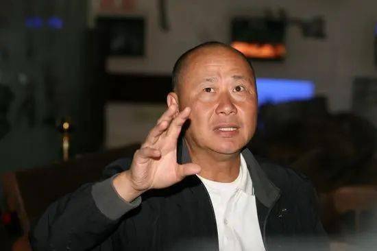 豆瓣2.4分 他终于堕落成了「烂片之王」