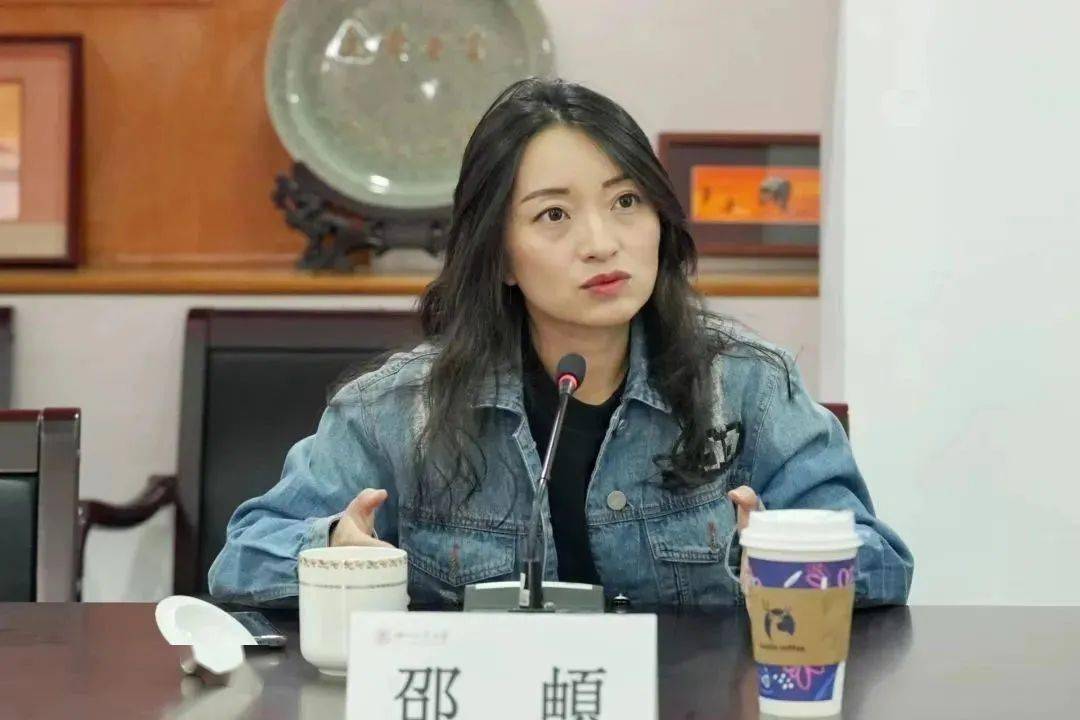 邵頔主任从当前严峻的就业形势出发,结合浙江大学就业