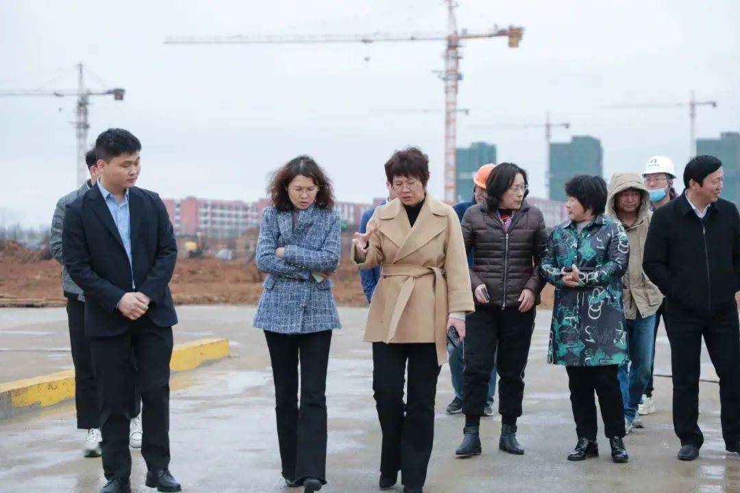 滁州市副市长单培带队调研筑医台chd美好医院建设产业共生基地_苏滁