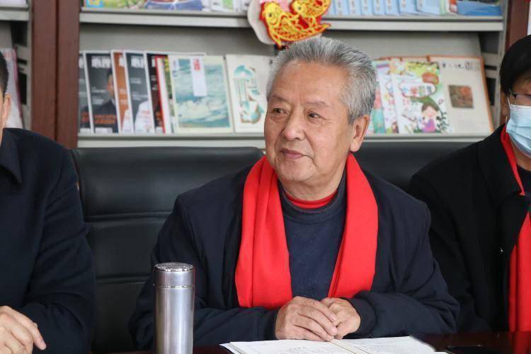 应县教育局,应县二小全体教师莅临朔州市第四小学进行参观交流_办学