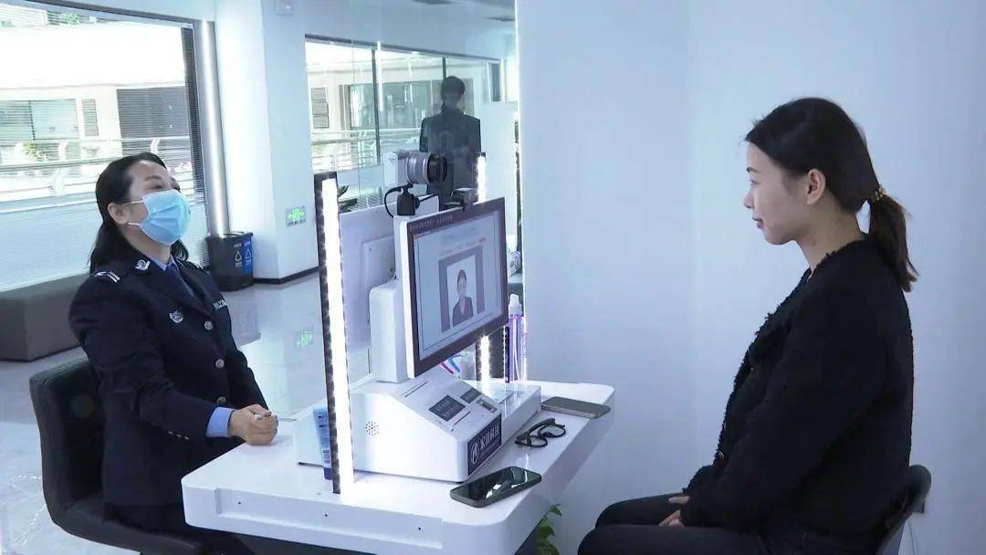 临海人,身份证照片可以自己拍啦!照片美不美你说了算!