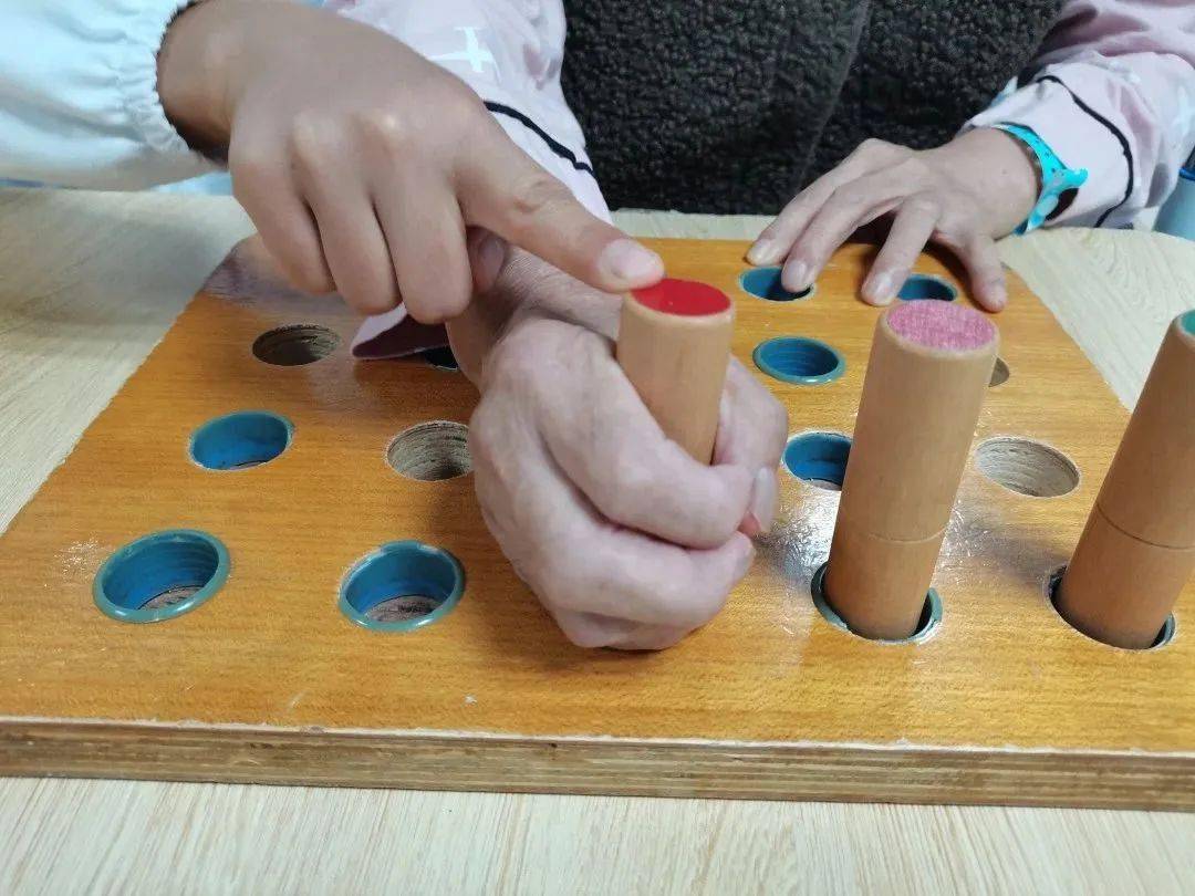 【手功能基地系列微文145】ccfes在手功能康复中的应用_云南省_患者