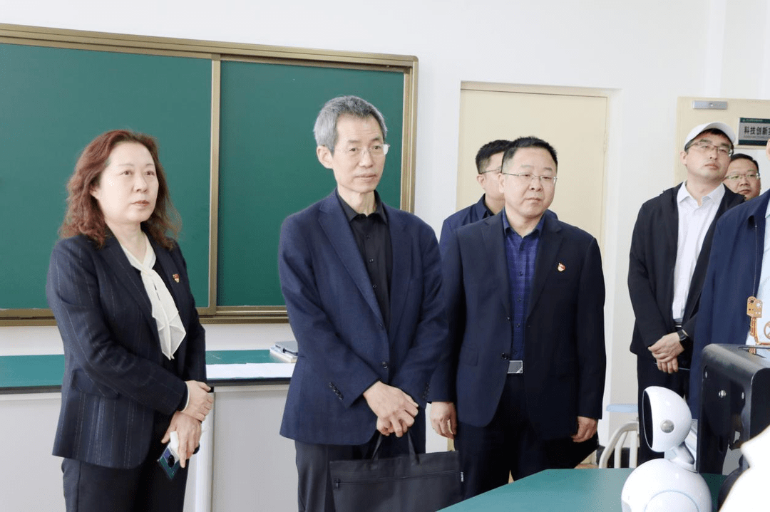 河北省教育厅调研组到我市调研中小学思想政治教育工作_保定市_情况