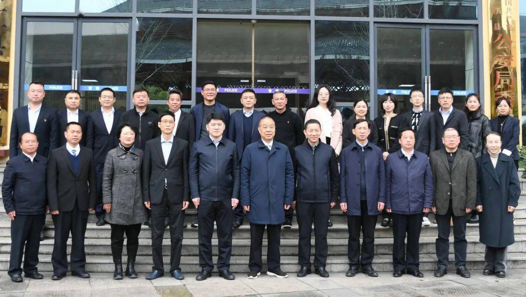 先富带后富 促进共同富裕 花园集团与麻江县签订战略