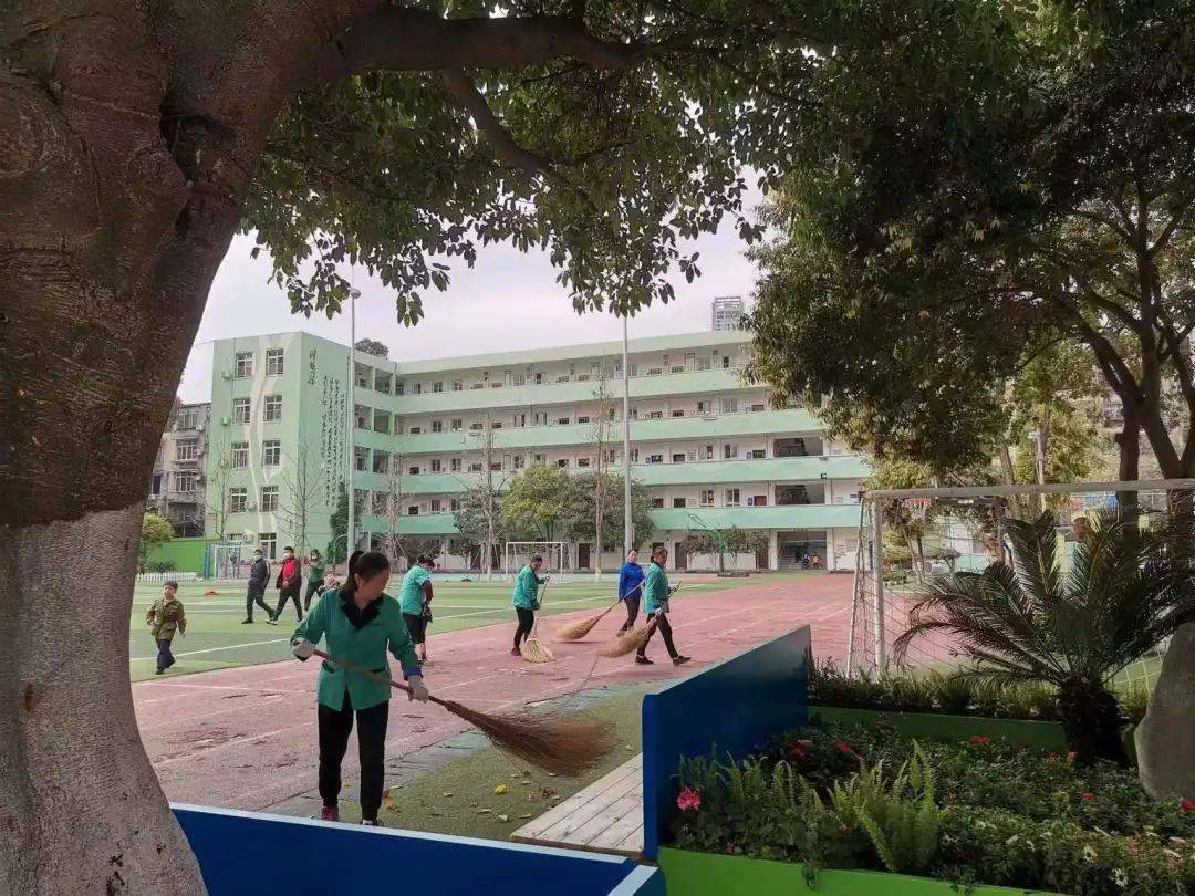 【遇见 · 沙湾】清洁校园 劳动有我|沙湾小学爱国卫生大扫除正在进行
