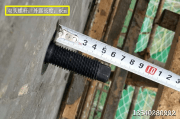 3,安装工字钢悬挑梁根据预埋件的安装位置,按图纸标示的型号,找到对应