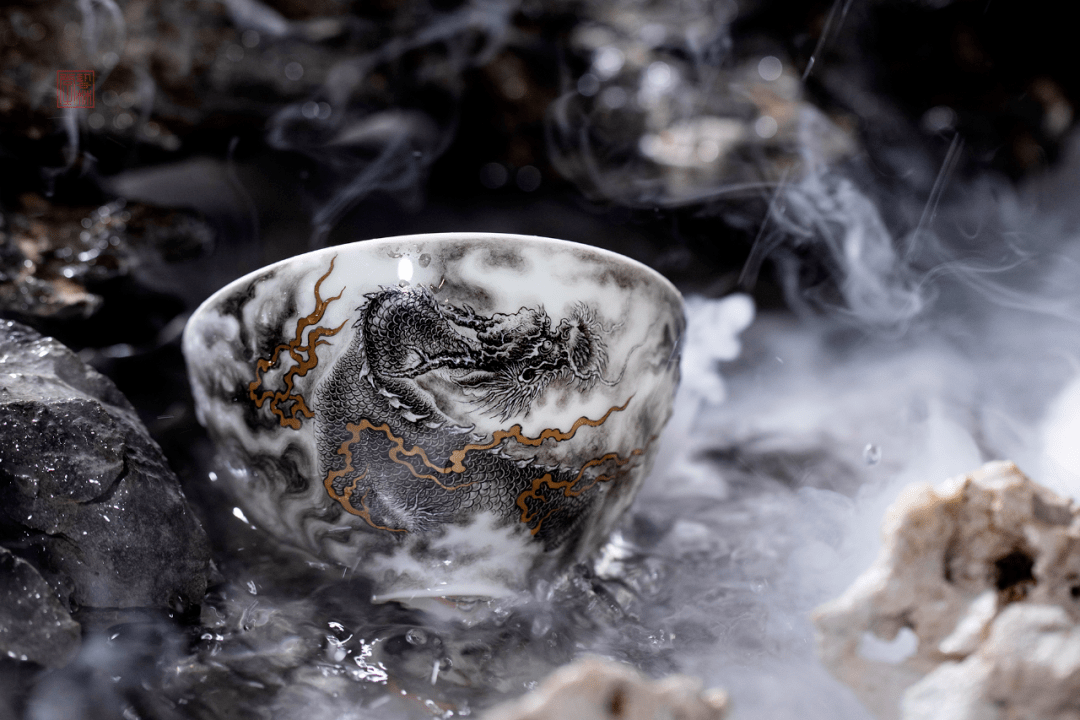 手艺景德镇 | 粉彩第一器艺林堂:浪漫的"雄心"_余寅_陶瓷_瓷器