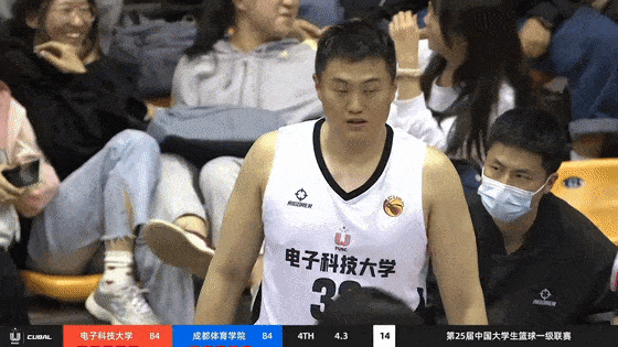 隔扣曾繁日,绝平三分加时暴走!成都体院的他!他?他!