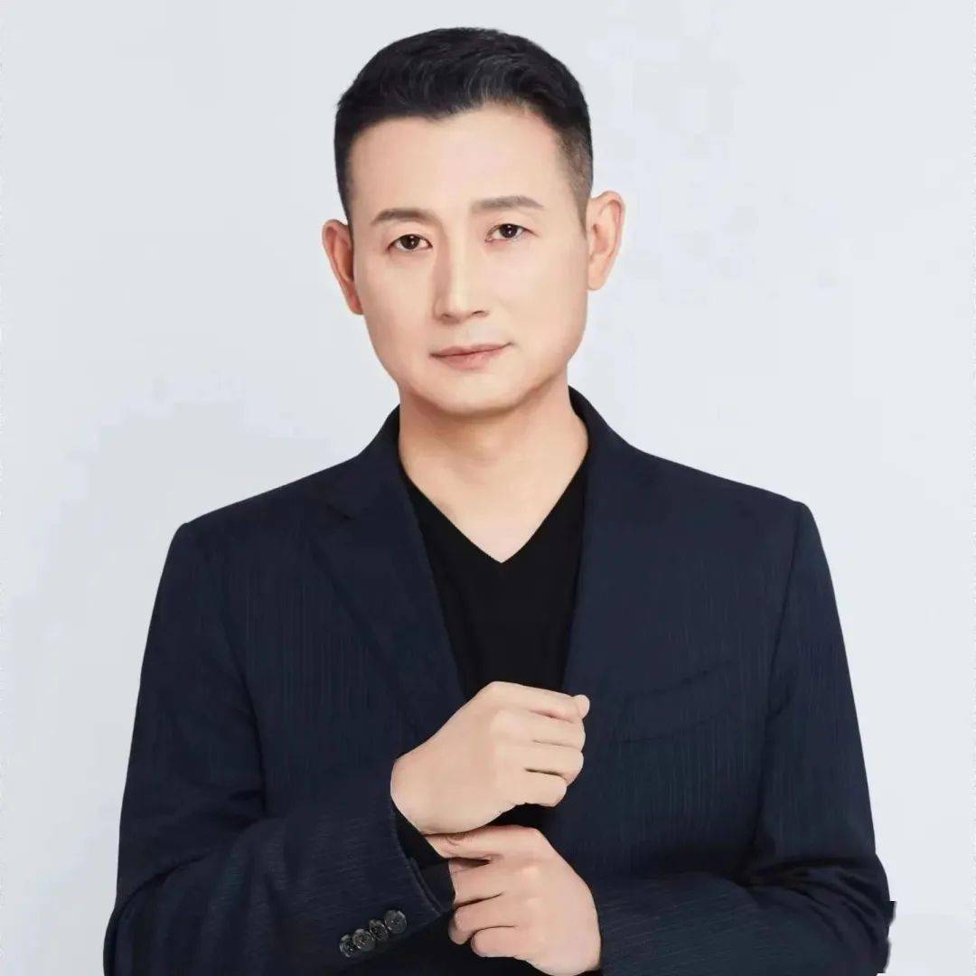 作者:杨庆宏清华大学五道口金融学院业界导师资深华尔街投资人" 过分