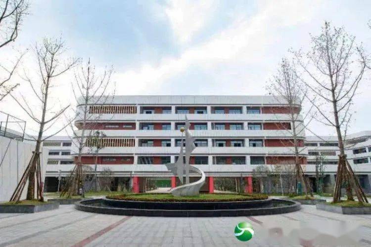 宜宾市三中三江校区高中部记者从宜宾市三中获悉