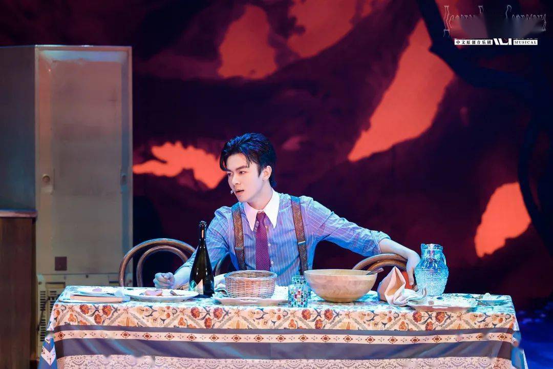 方书剑,曹牧之领衔主演,中文原创音乐剧《青春禁忌游戏》_演出_莲娜