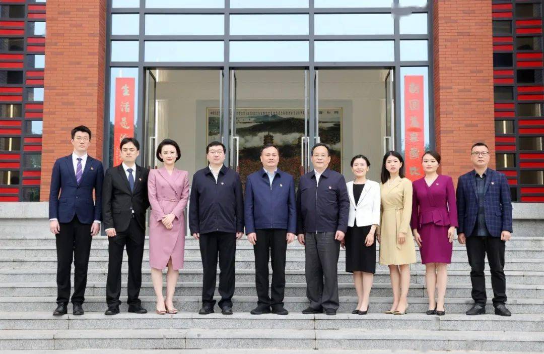 福建省委宣传部部务会议成员,省委讲