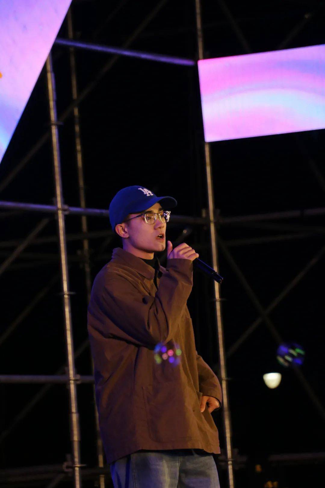 文|陈文颖视频|青年新媒体中心编辑|邓玉彬审核|滕亚桂林医学院青年新