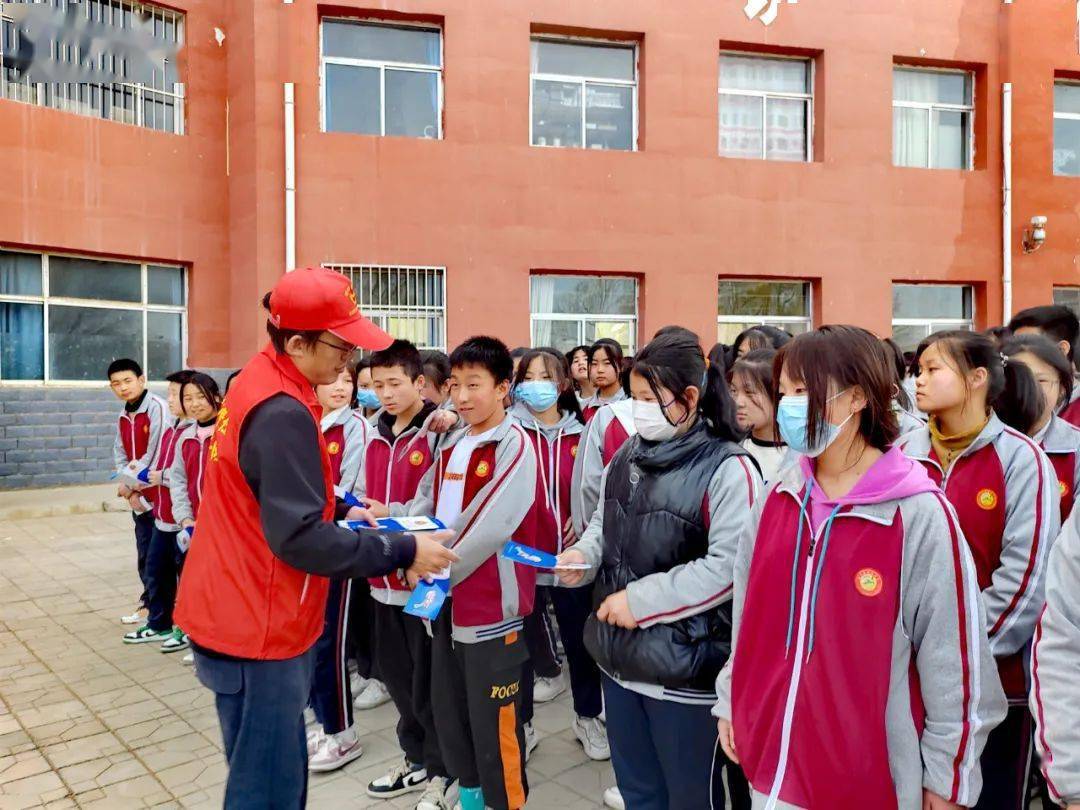 大队积极与李旺中学沟通协调,组织经验丰富,表达能力较强的消防宣传