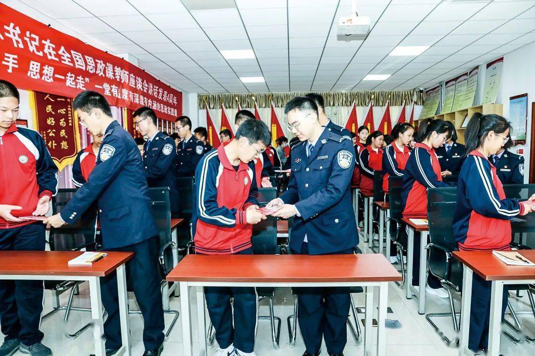 天津警院师生走进静海区陈官屯镇小钓台村新时代文明实践站_文化