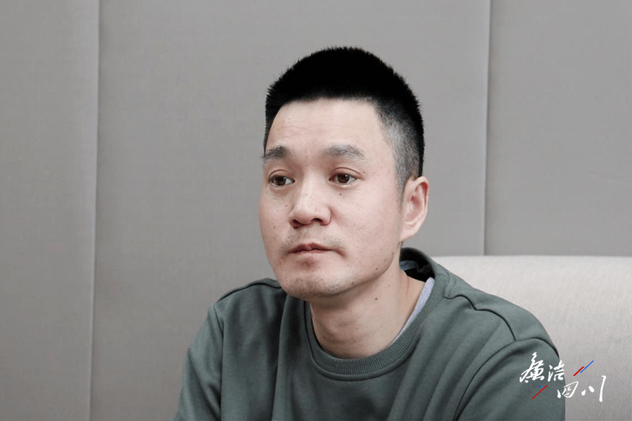 “案”理说丨玩转“三方”疯狂敛财 金融国企老总走上不归路_向宏荣_融资_公司