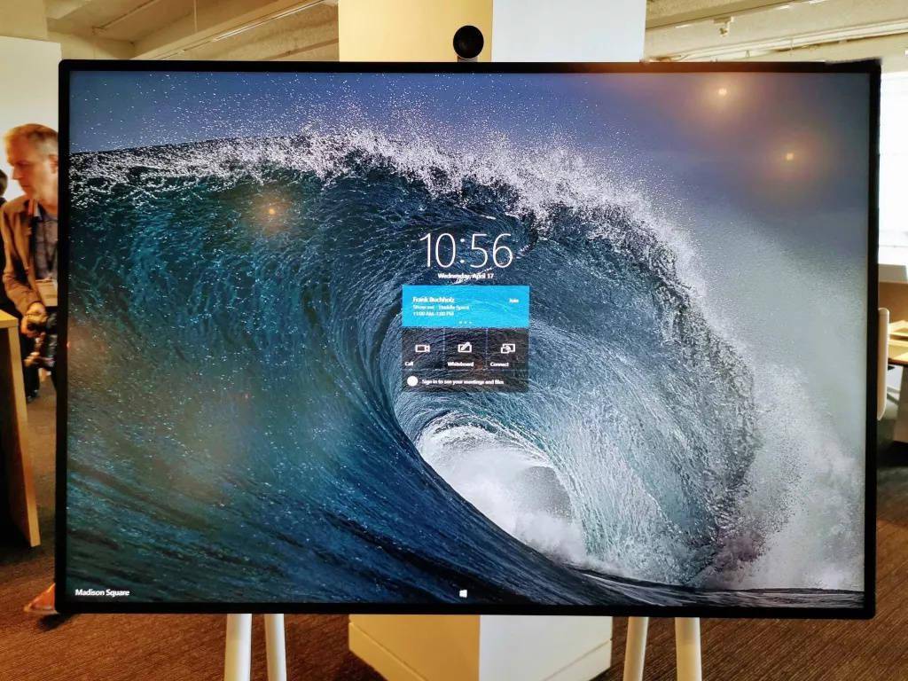 微软预告第二代Surface Hub 2S 交互式远程工作白板 称将于今年晚些时候上市发售