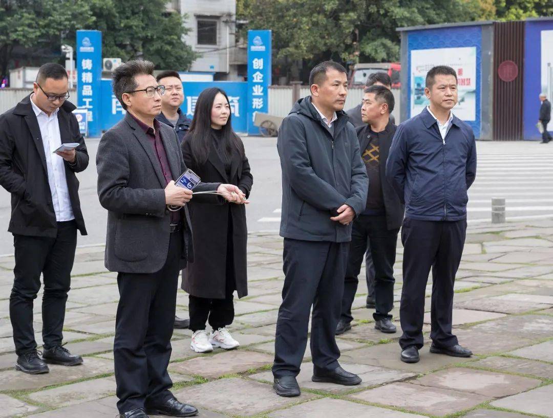 3月29日,贵州省遵义市道真自治县人大常委会主任潘代勤带队来南考察