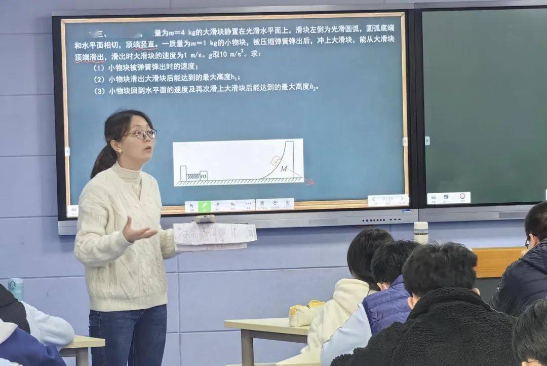 数学教研组赖家美老师,许建秀老师,谢传健老师,历史教研组李珍老师,陈