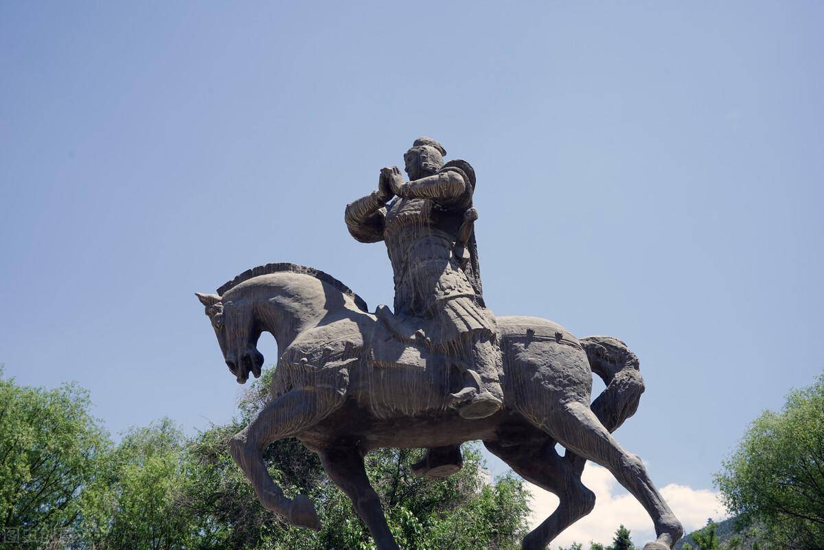 卫青霍去病大败匈奴发生时期_将军_李广_出发