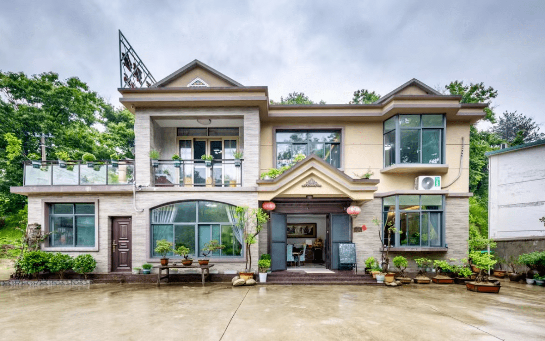 相约安徽·向春而行丨春风入天峡,岭上杜鹃香满径