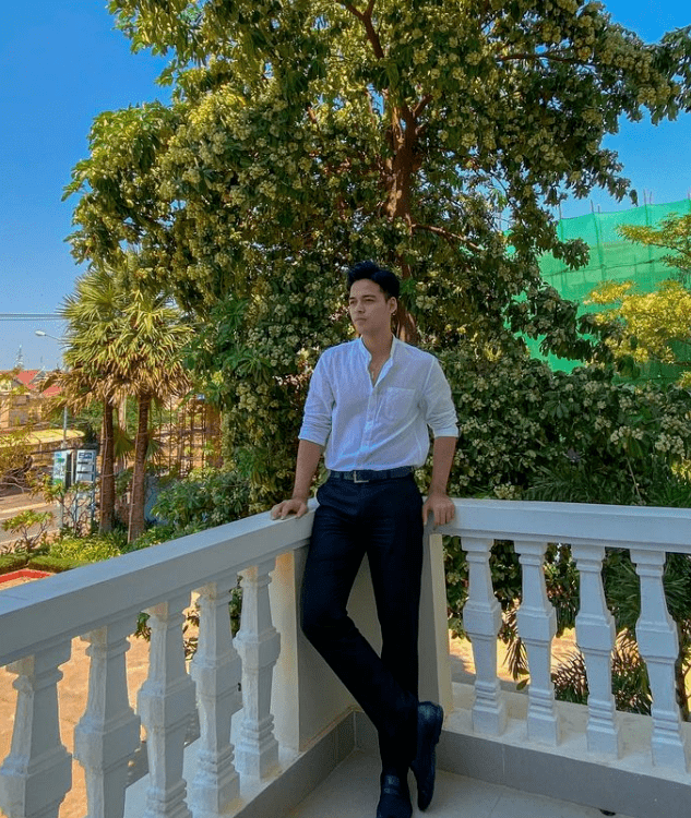 柬埔寨选美先生新鲜出炉!这颜值你打几分?_比赛_电话_平台