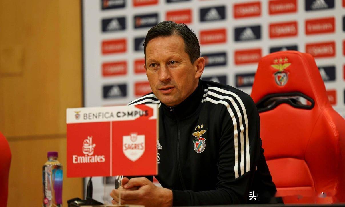 中超旧将动态:前国安主帅续约葡超豪门 冲执教生涯第2座联赛冠军